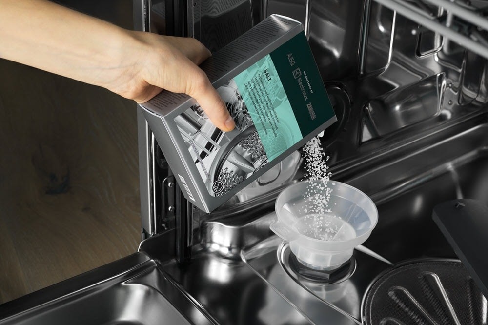 How to use dishwasher salt