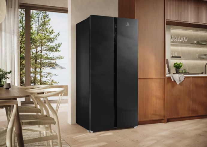 What is a side-by-side refrigerator