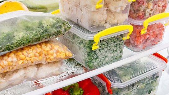 Ini Temperatur Kulkas Yang Tepat Untuk Menyimpan Makanan Electrolux Indonesia
