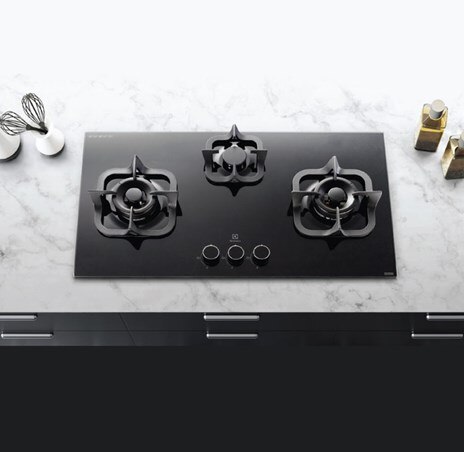 Built In Hobs Free Blender EBR3526 